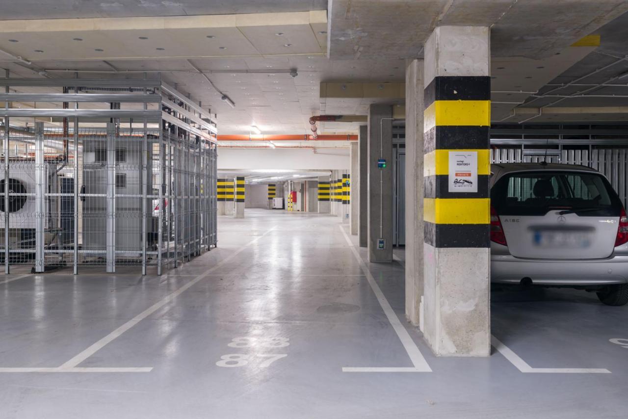 Poznan Serbska 2 Miejsca Parkingowe By Noclegi Renters Exterior photo